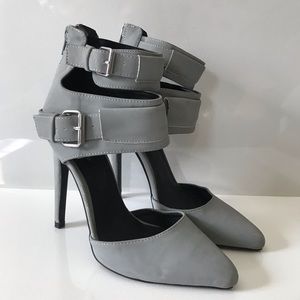 Gray Heels
